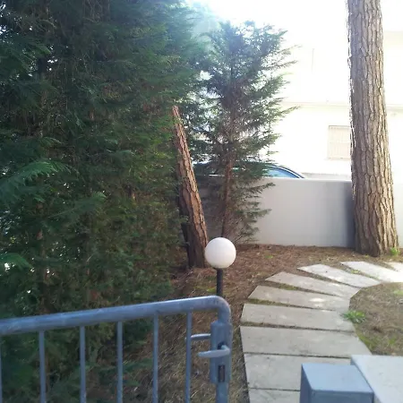Condominio Del Bosco 아파트 *