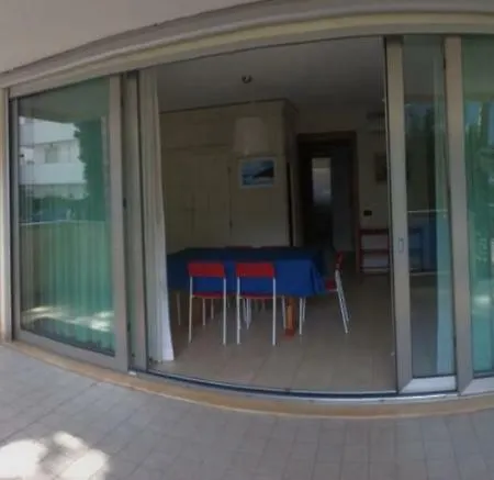 아파트 Condominio Del Bosco *